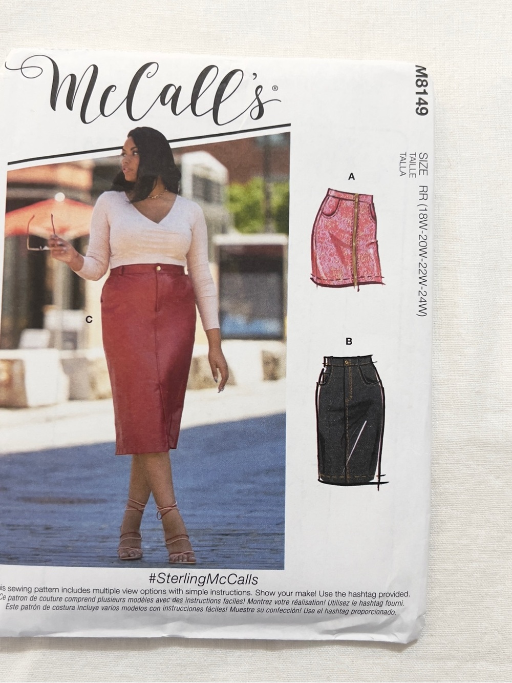 McCall’s M8149 Sewing Pattern | Plus Size Pencil Skirt